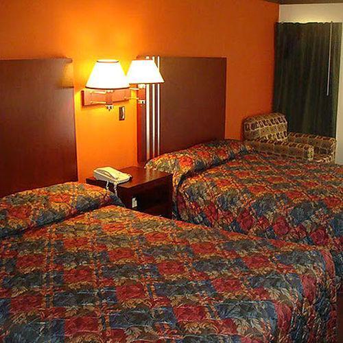 Executive Inn エドモンド 部屋 写真